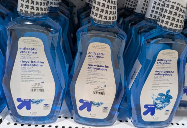 up&up Antiseptic Oral Rinse with CPC / Rince-bouche antiseptique avec CCP